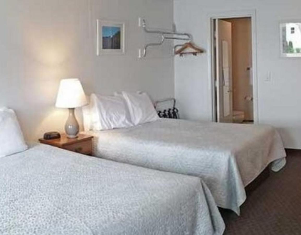 Carriage House Motel Cottages & Suites Wells Zewnętrze zdjęcie
