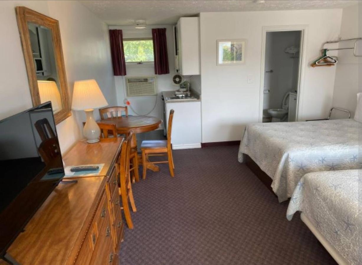 Carriage House Motel Cottages & Suites Wells Zewnętrze zdjęcie